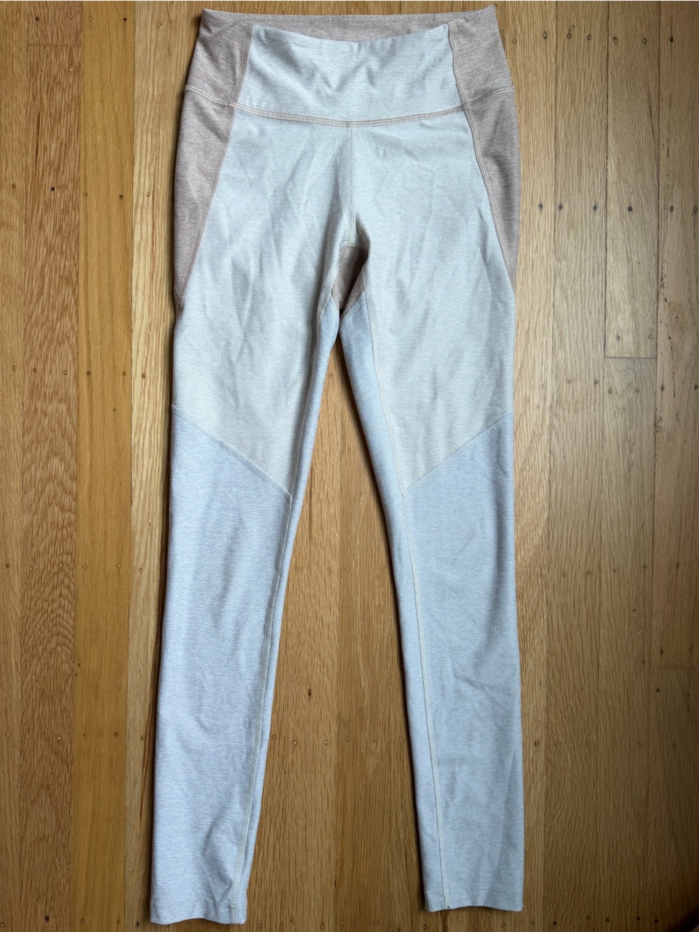 Outdoor Voices Two-Tone Leggings in Light Gray & Beige